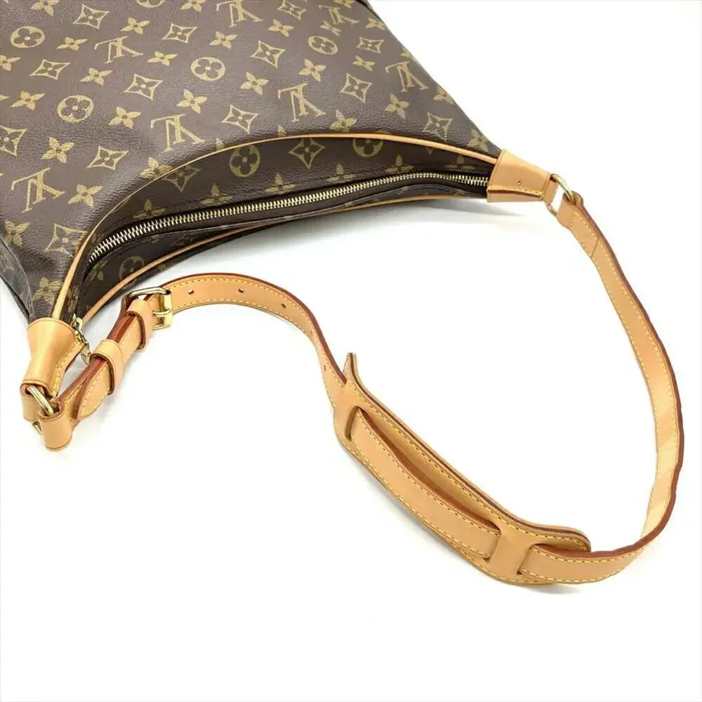 LOUIS VUITTON Brown Monogram Canvas Boulogne 30 Shoulder Bag